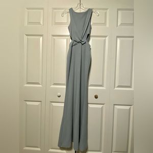 Lulu’s grey long formal gown